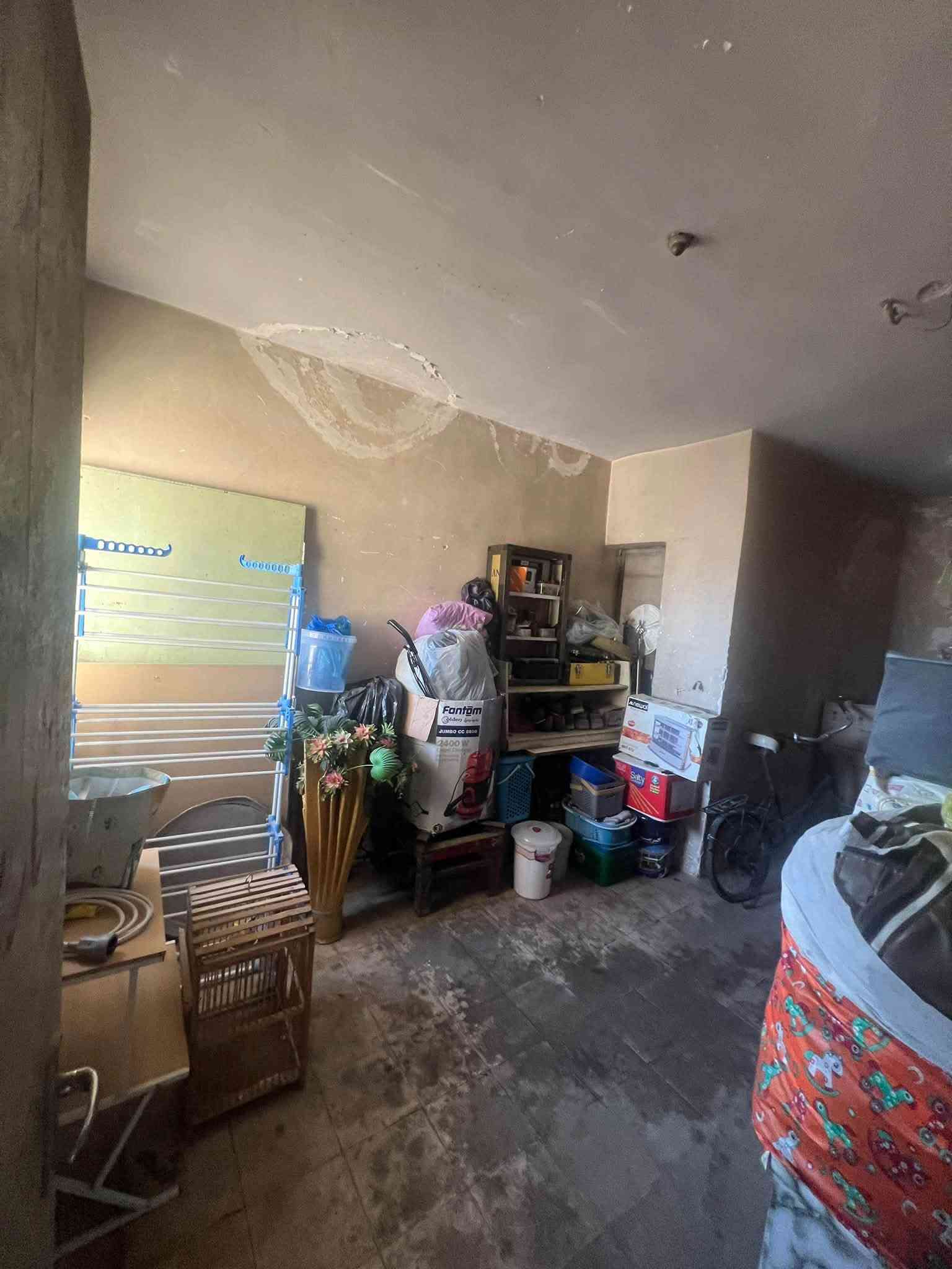 السلام عليكم الدار للبيع المساحه 120 طابو  نفس ماواضح بلتصوير  جسر ديالى باب الشيخ ***********
