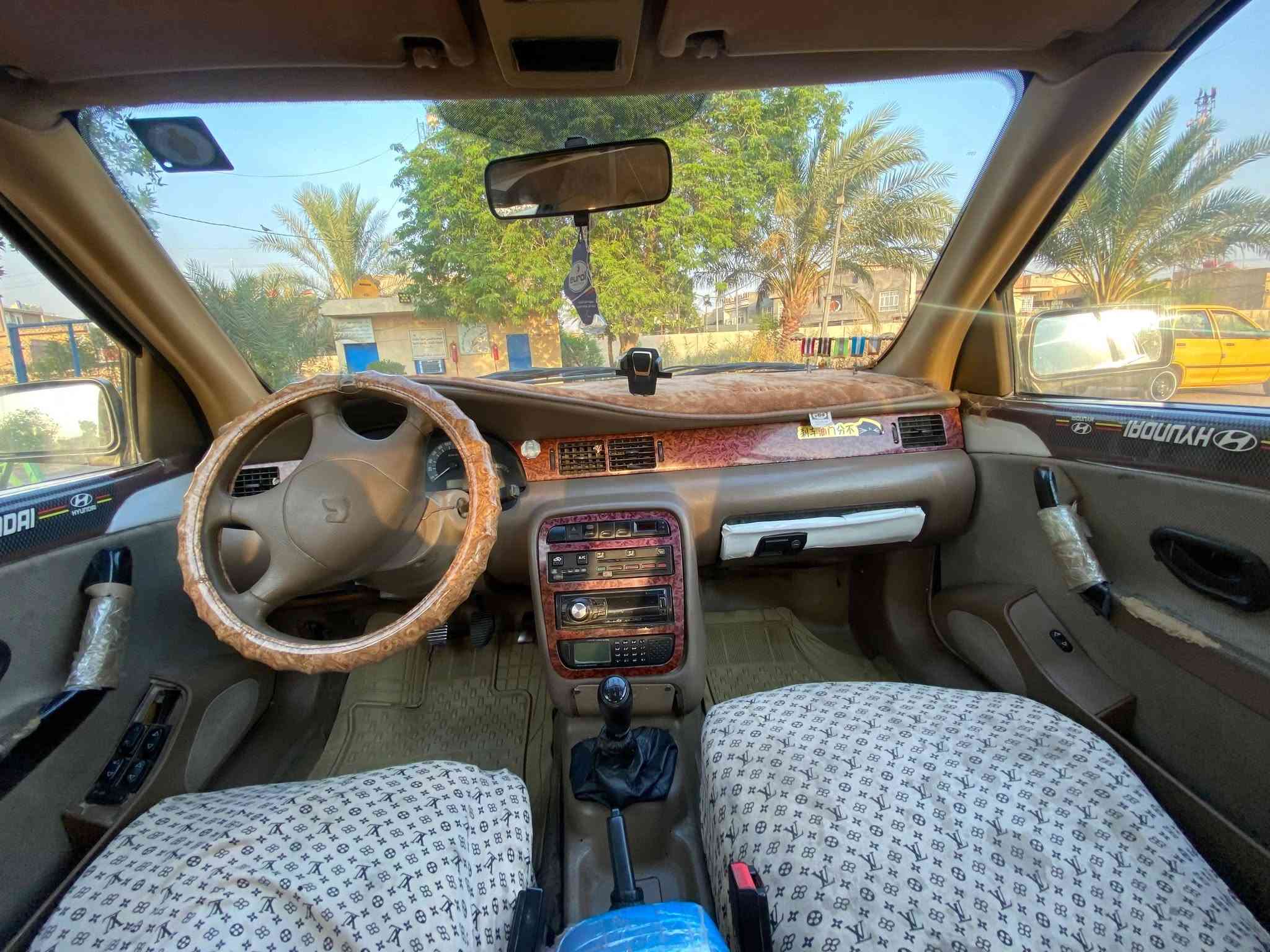 السلام عليكم عندي سمند للبيع مديل 11سياره جاهزه من كلشي كير مكينه تبريد شواصي مكفولات صدر تخم تاير جديد كهربائيات كلهه شغاله دوشمه عامه سياره جاهزه ما بيهه اي نقص كبل للشارع مصفره هيئه وغرامات تحويل ثاني يوم مشروع وطني رقم نكليزي هزه جديد متواجد بغداد الغزاليه رقم الهاتف ***********السعر 27وبيه مجال
