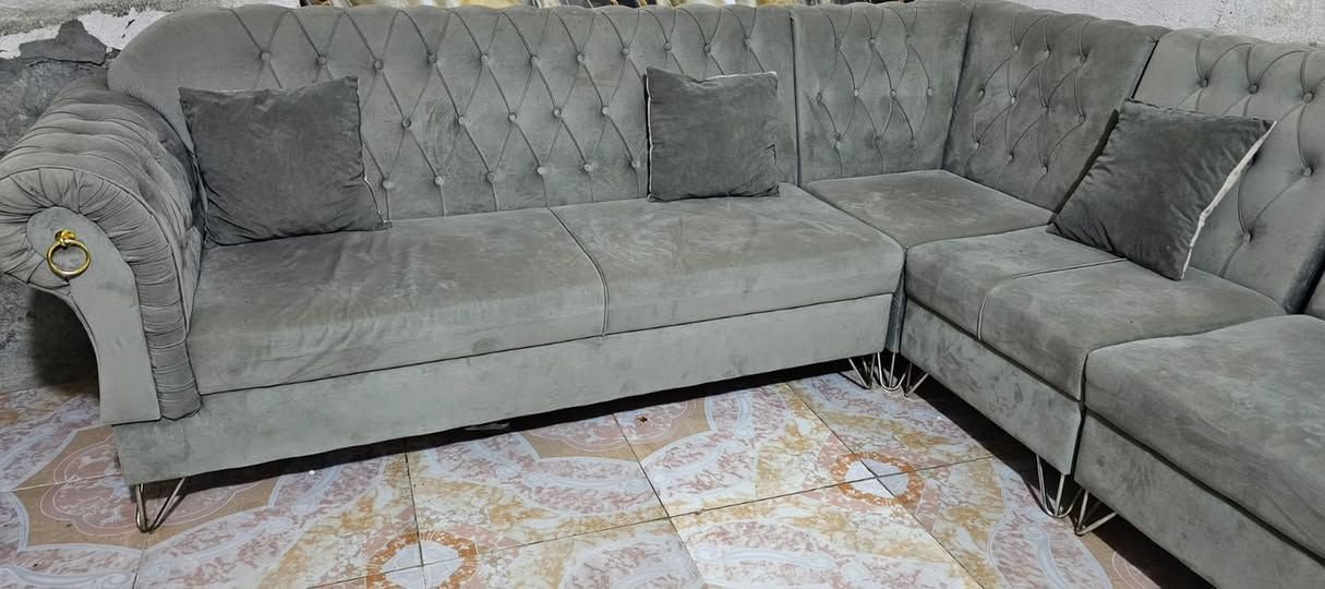 اثاث للبيع للاستفسار اتصال برقم 
***********
