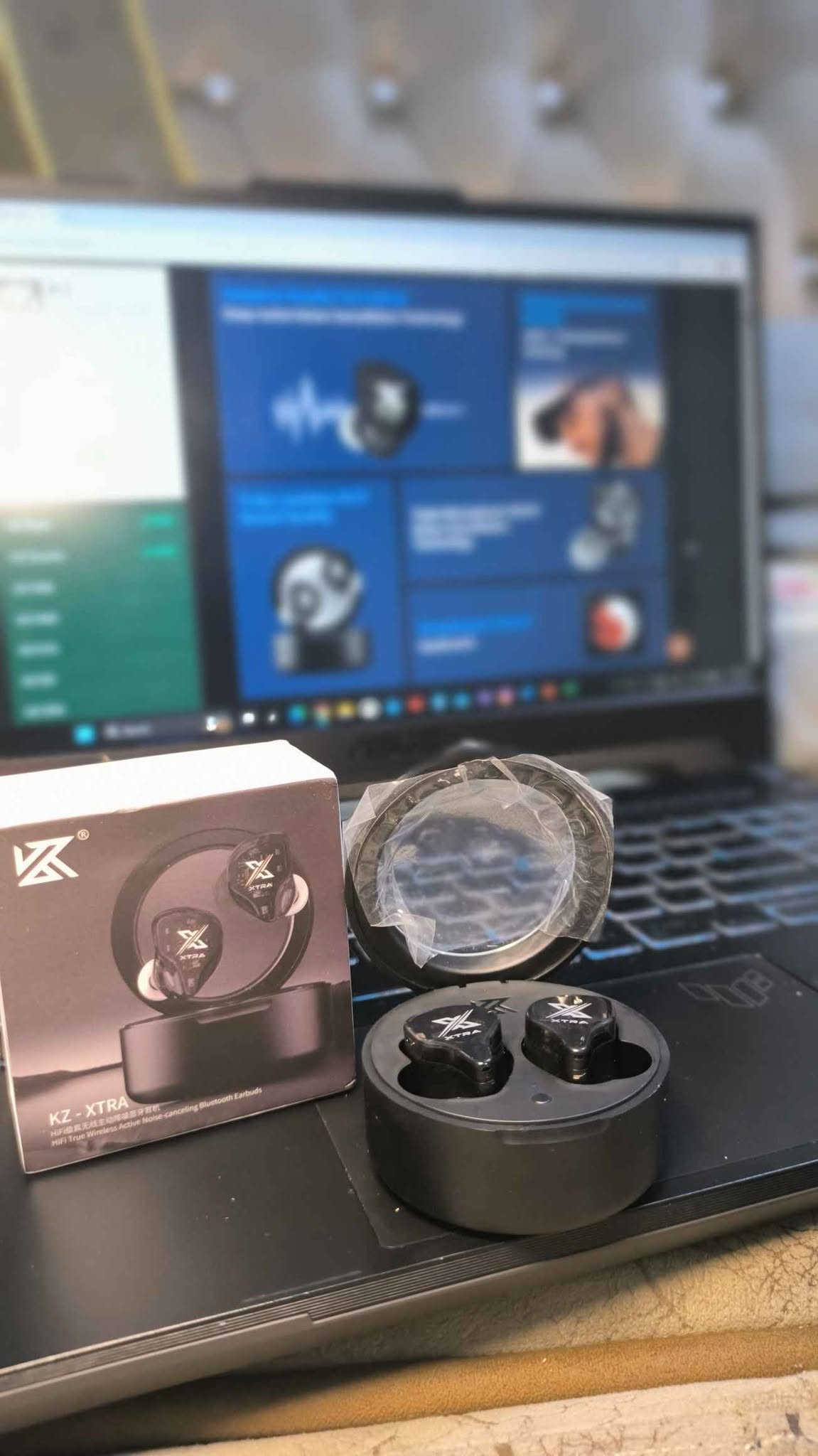 🔥🎮 KZ XTRA — خلي الخصم يسمعك… قبل لا تشوفه 😈🎧
💀 PUBG؟ هنا تبدأ المتعة!
👣 تسمع خطوات الخصم بوضوح
🎯 تعرف منين جاي العدو
🔫 تفاصيل الطلقات والحركة بكل وضوح
⚡ صوت قوي يخليك تدخل القيم بكل ثقة
🎧 KZ XTRA — مو مجرد إيربودز، هذا سلاحك الصوتي بالـPUBG! 🔥
💰 السعر: 35,000 دينار فقط 🔥🔥
🚚 متوفر توصيل
📲 للحجز خاص أو واتساب:
***********
😈🔥 اسمع الخطوة… حدّد المكان… وخلي البوش يبدأ! بغداد, العراق

نص مكتوب في الصور:
- The Noise Cancellation Depth of the Triple-Microphone Hybrid Noise Cancellation Technology Reaches 55dB Once Again Leading the Competition 55dB Microphone 1 QCC3091 Microphone 2 Microphone 3
- KZ Knowledge Zenith XTRA Earphones Dual Drivers Qualcomm Snapdragon Sound Wireless Earphones Add to Cart KZ Duet NEW KZ Duonic NEW KZ DQ6 KZ DQS KZ E10 KZ ED KZ EDA Adaptive Doubly Fed Hybrid Deep Active Noise Cancellation Technology Multiple Performance Modes ANC / Transparency / Gaming Truly Lossless Hi-Fi Sound Quality Triple-Microphone Hybrid Noise Cancellation Technology Snapdragon Sound Qualcomm
- RF Ceramic Receiving Antenna QCC3091 The antenna from competitors