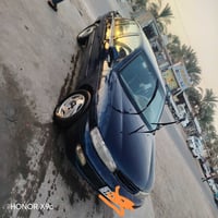 وبركاتة سيفيا للبيع موديل 96رقم بغداد سياره كير محرك صدر تبريد جيد جدا...