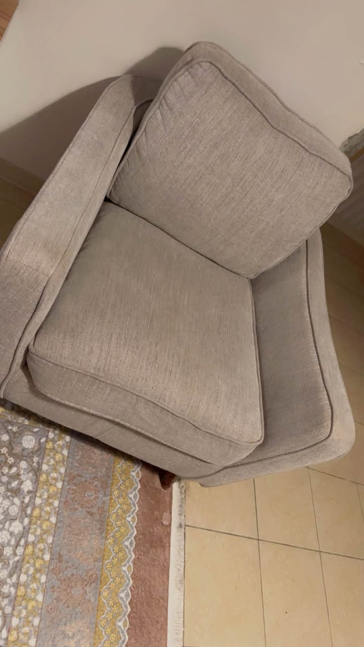 ٧ مقاعد نضيف • غساله ١٥ كيلوا • شاشه ٥٠ بدون نت