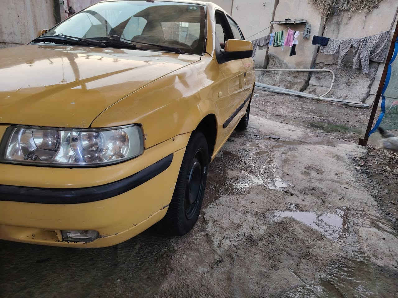 السلام عليكم سمند ١٢ بغداد وين مايعجب تحول 
كير ومكينه فرنسي رقم انكليزي سنويه لل٣٢ مصفره هيئه وغرامات وصل خط وبحث سياره مرتبه وبديها ابلاد  تخم تاير السعر ٢٥ العنوان ميسان ***********
***********

