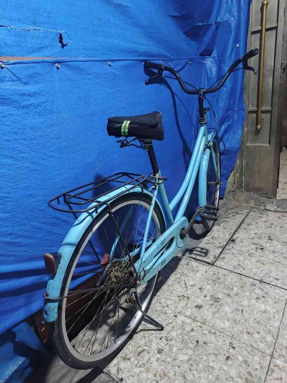 بايسكل لبيع بناتي السعر 80وبي مجال بصيط نتصال واتساب ***********🚲🩵

