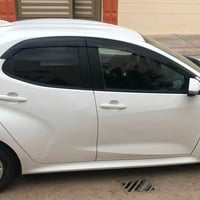 للبيع  تيوتا يارس هايبرد خليجي   موديل 2023  رقم بغداد اب اسمي   فول و...