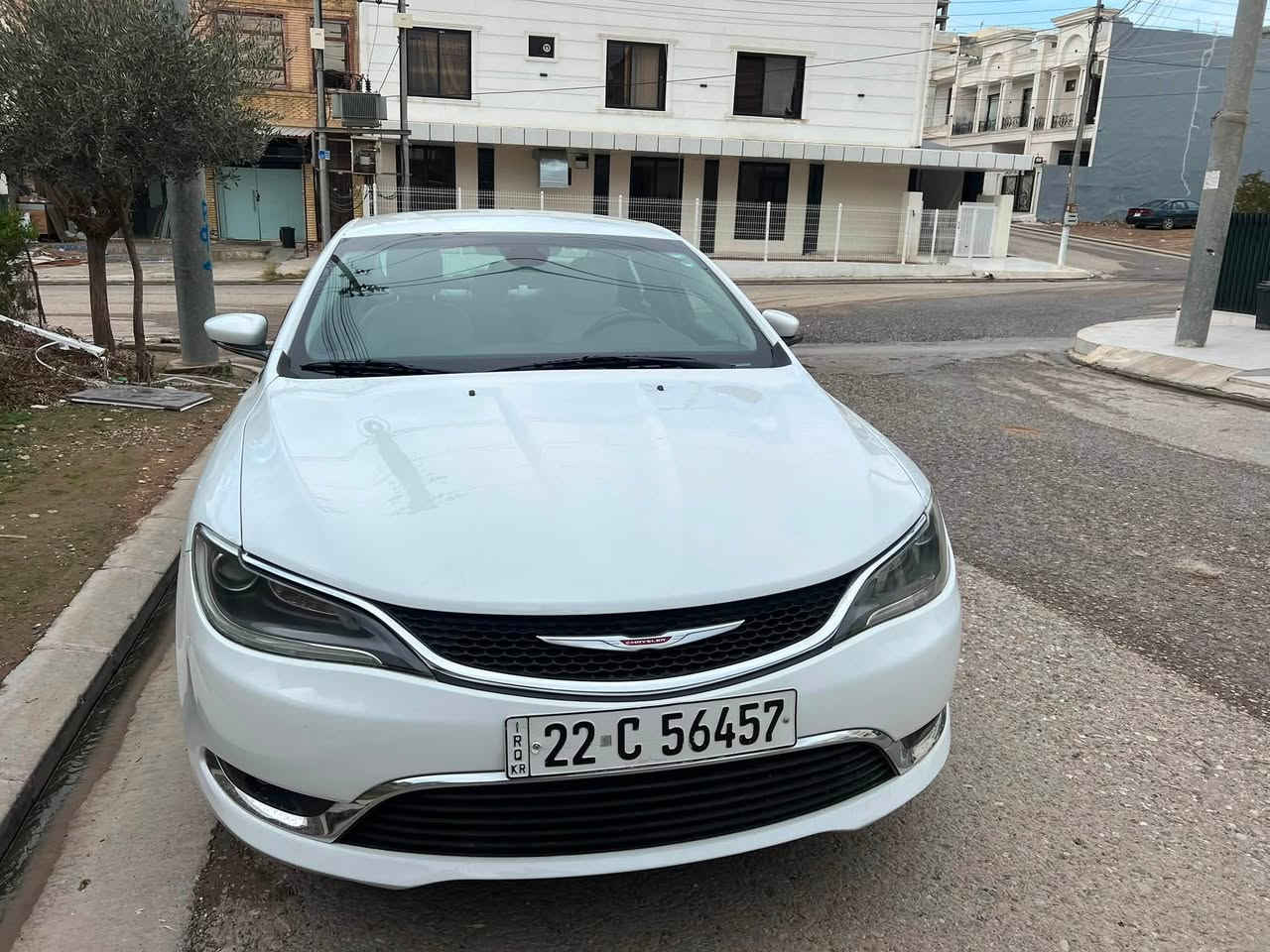 للبيع: كرايسلر 200 موديل 2017

* الموديل: 2017
* المحرك:2,400 
* اللون: ابيض
* رقم اربيل
* العداد: (132,000كيلو )
* المواصفات: شاشة كبيرة كار بلي الاصلية مال اوباما ، كاميرا خلفية، تشغيل بصمة وعن بعد ،  بلوتوث، مثبت سرعة، مكيف أوتوماتيك كشنات تدفئة جلد و اوتو .
* ضربتها بابين فقط مبدلة نفس اللون اصليات  
موضحة بالصور 
* السيارة بحالة ممتازة  ايرباك كلها سليم
وجاهزة للاستخدام 
* السعر: 120$ وبيها مجال قليل
* مكاني بغداد اليرموك 
***********
