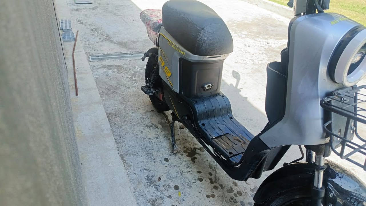 السلام عليكم دراجة شحن R9 دراجه جديده 2026 كهربائيات كله شغاله لايت هورن اشاير نشرات بصمه سويج كارت بطاريات حيل نضيفه اخت الجديدة عل فحص كامله كل نقص مابيه سعر 280 وبيها مجال بسيط
مكاني بغداد الشعب
السلام عليكم دراجة شحن R9 دراجه جديده 2026 كهربائيات كله شغاله لايت هورن اشاير نشرات بصمه سويج كارت بطاريات حيل نضيفه اخت الجديدة عل فحص كامله كل نقص مابيه سعر 340 #وبيها مجال الرقم ***********
