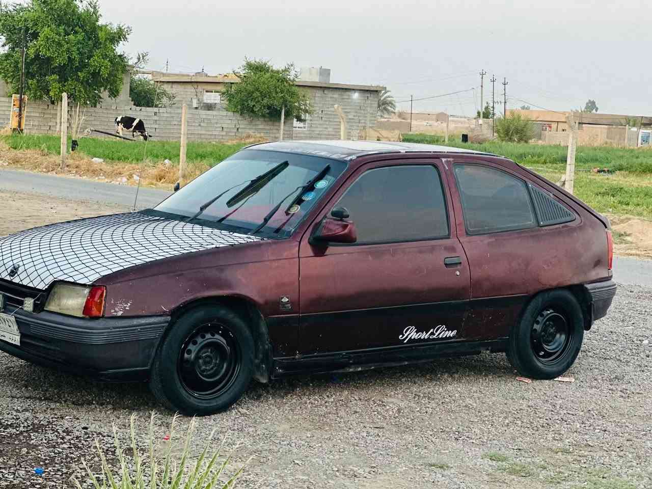 سياره أوبل كاديت موديل 90سياره  كلهه شغاله معايزهه شي محركه  وكير بل صندوك  صدر تواير جدد  جاهزه من كلشي شرط التحويل  
السعر 17وبيهه مجال ***********
