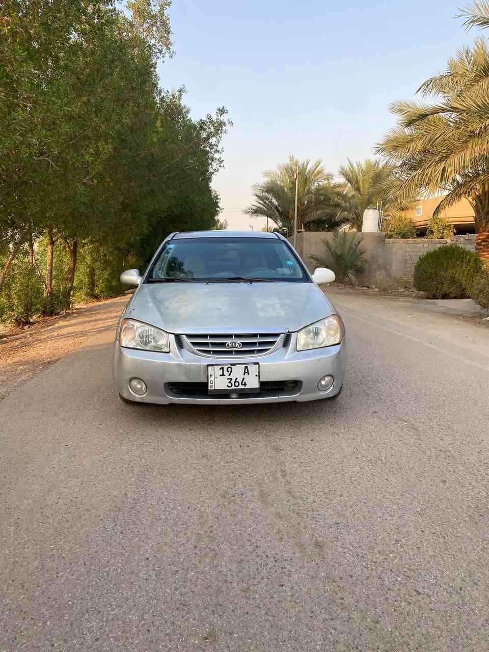 سبكترا موديل2006
محرك جديد مال حاويه 
كير مكفول تخم تاير جديد 
كهربائيات شغاله 
سنتر لوك رقم كربلاء مميز 
السياره باسمي مصفره غرامات سنويه ل٣١هزه جديده السعر ٦٣وبيه مجال قليل مكاني حله مكلف بلنشر ‭***********‬
