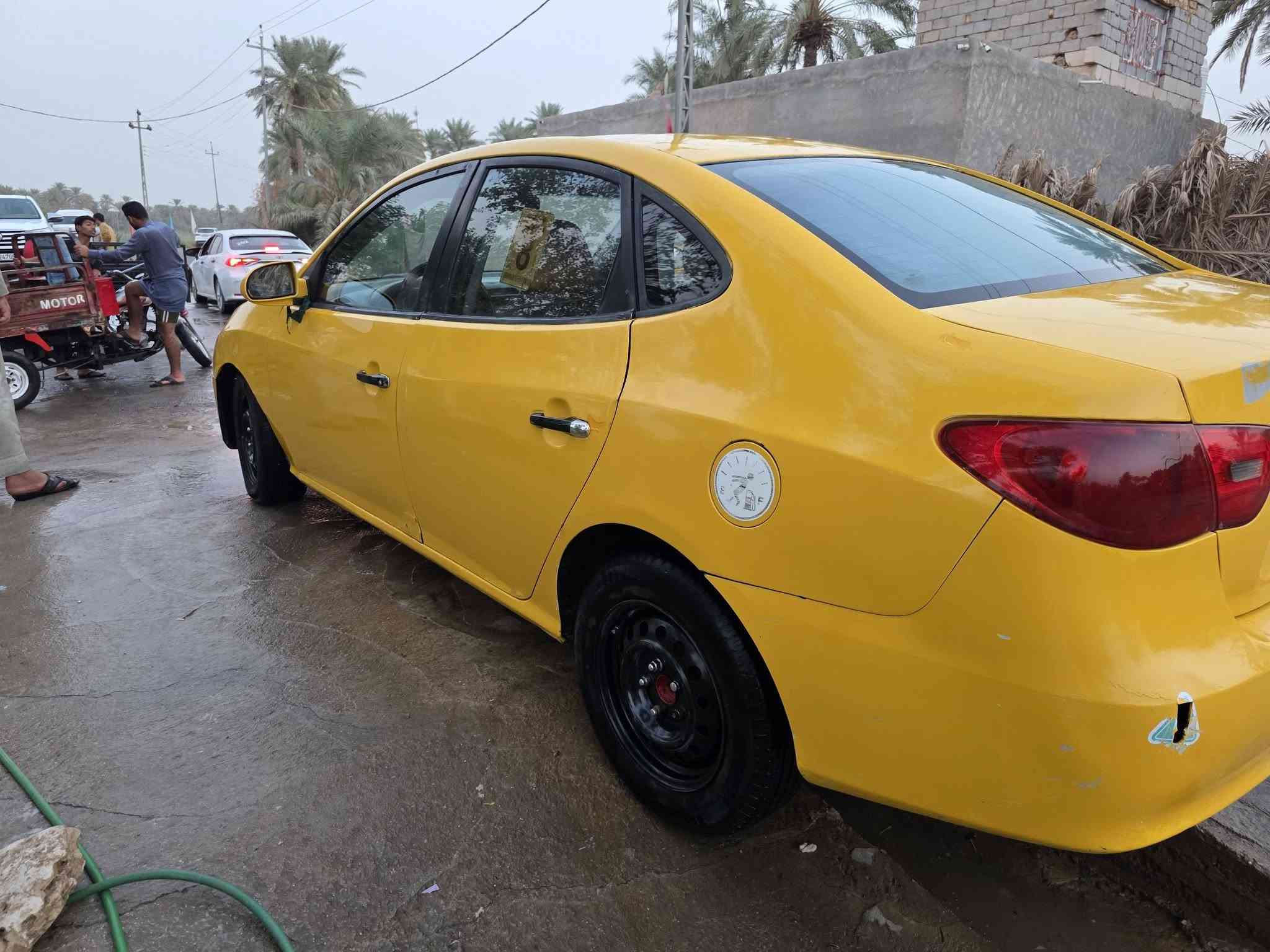 النترا ٢٠٠٩ • مكينة ٢٠٠٠ • ضربة خلفي