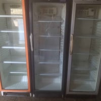 عارضات للبيع العنوان بغداد مدينة الصدر التواصل على هذا الرقم 077244650...