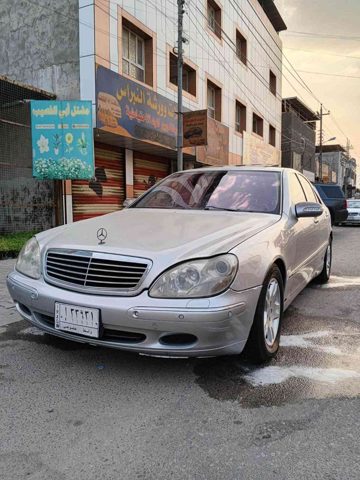 سلام عليكم مارسدس 2002 8 سلندر 
للبيع سعر 105 وبيها مجال قليل
***********
