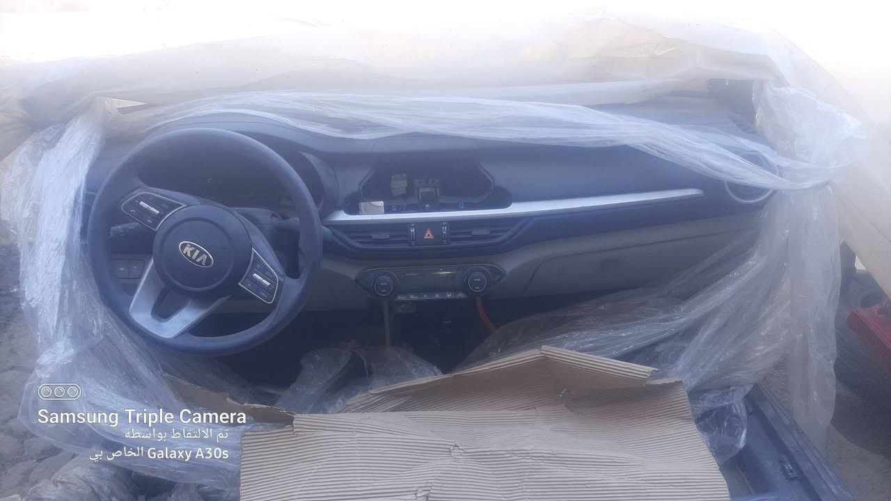 ادوات احتياطيه فورتي وارد امريكي كافه الألوان  من موديل 2019_2024  
الفرع الأول الشيخ عمر مجاور معمل الخياطه العسكرى من جهة باب المعظم 
الفرع الثاني طريق معسكر الرشيد قرب مجمع المشن للاطارات مقابل نادي الاذاعيين والتلفزيون 
للاتصال ***********  واتس اب فقط رجاءا
