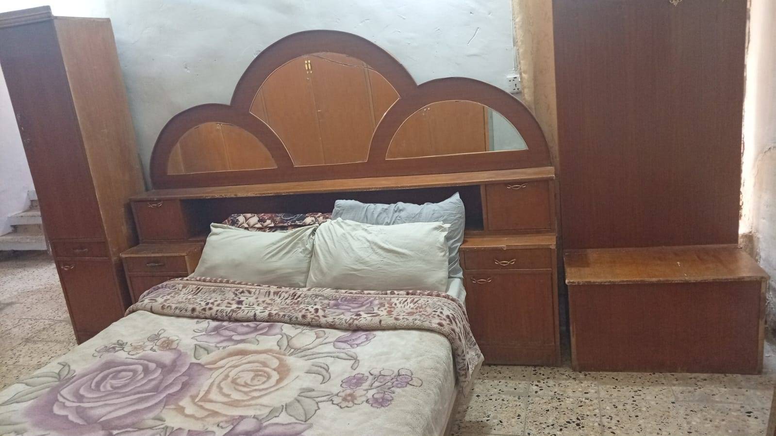 غرفة نوم • ٥ قطع • بعقوبة