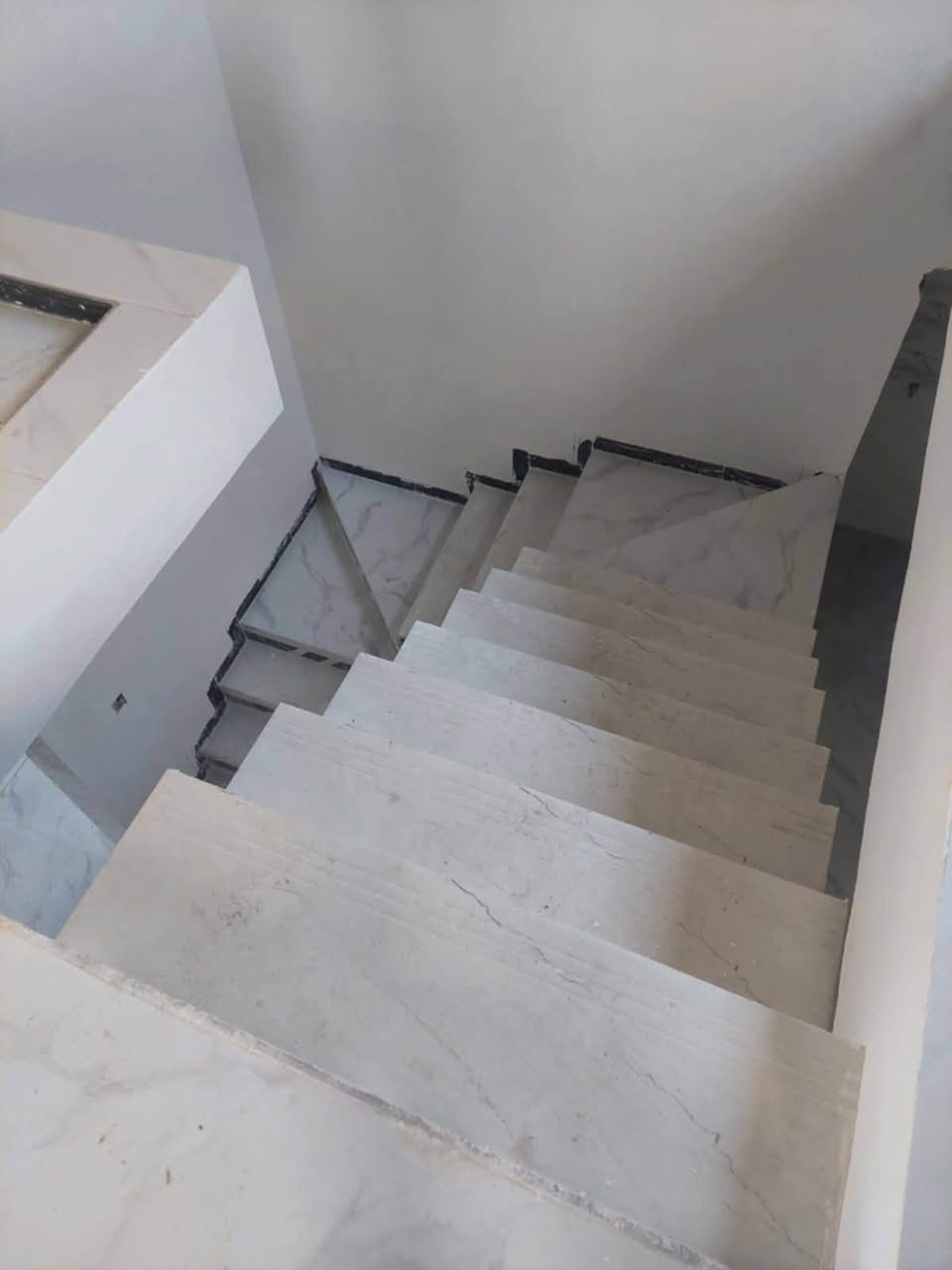 يعلن مكتب 📍المتوكل 📍
للمقاولات بناء الدور السكنية بنظام القسط والنقد
ترميم 
بناء 
اضافة بناء 
للبناء هياكل  او تسليم مفتاح 🔑 
بناء مزارع ترفيهية 
بناء عمارات او محلات تجارية 

مواصفات درجة أولى 
المقدمة نصف المبلغ 
والنصف الثاني اقساط شهرية 
يتم حساب  مساحة البناء حسب الخريطة 
 📍ديالى فقط 📍
كلشي باالقساط مع الضمان  
لالستفسار ومراسلة : ***********

