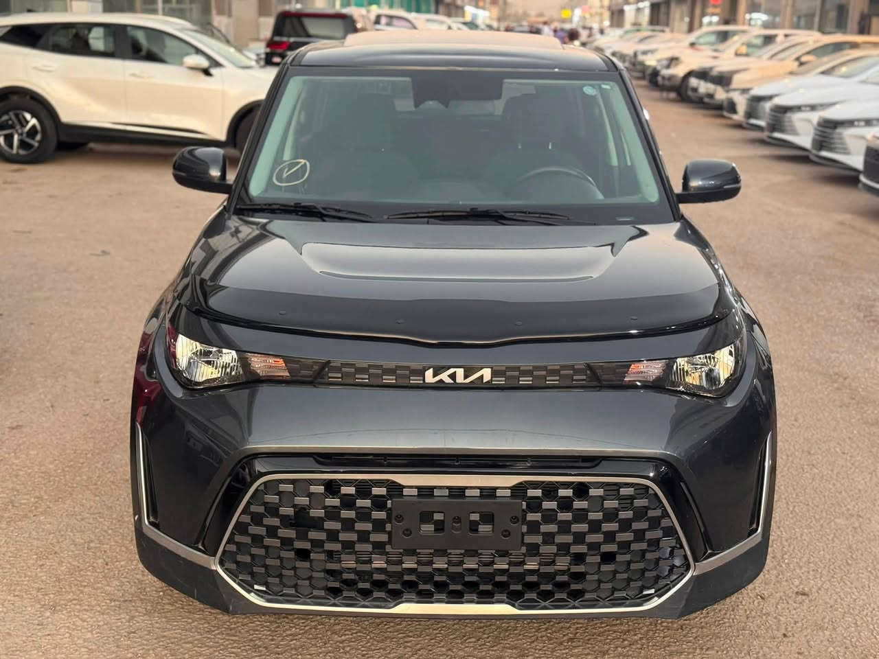 KIA SOUL 2025  EX🔥🔥🔥 🔥
الحادث والمواصفات كما موضح بالصور
⚠️⚠️البيع بالنقد فقط⚠️⚠️

شركة الحسناوي لتجارة السيارات 🚙🚙

اوقات الدوام جميع ايام الاسبوع 
من الـ10 صباحاً الى الـ8 مساءً  

للاستفسار يرجى الاتصال على الارقام الاتية ☎️:
او زيارة 📍📍موقع الشركة في بابل الحلة طريق النجف بداية شارع 80

☎️ المبيعات 

***********
 #kia #Soul
