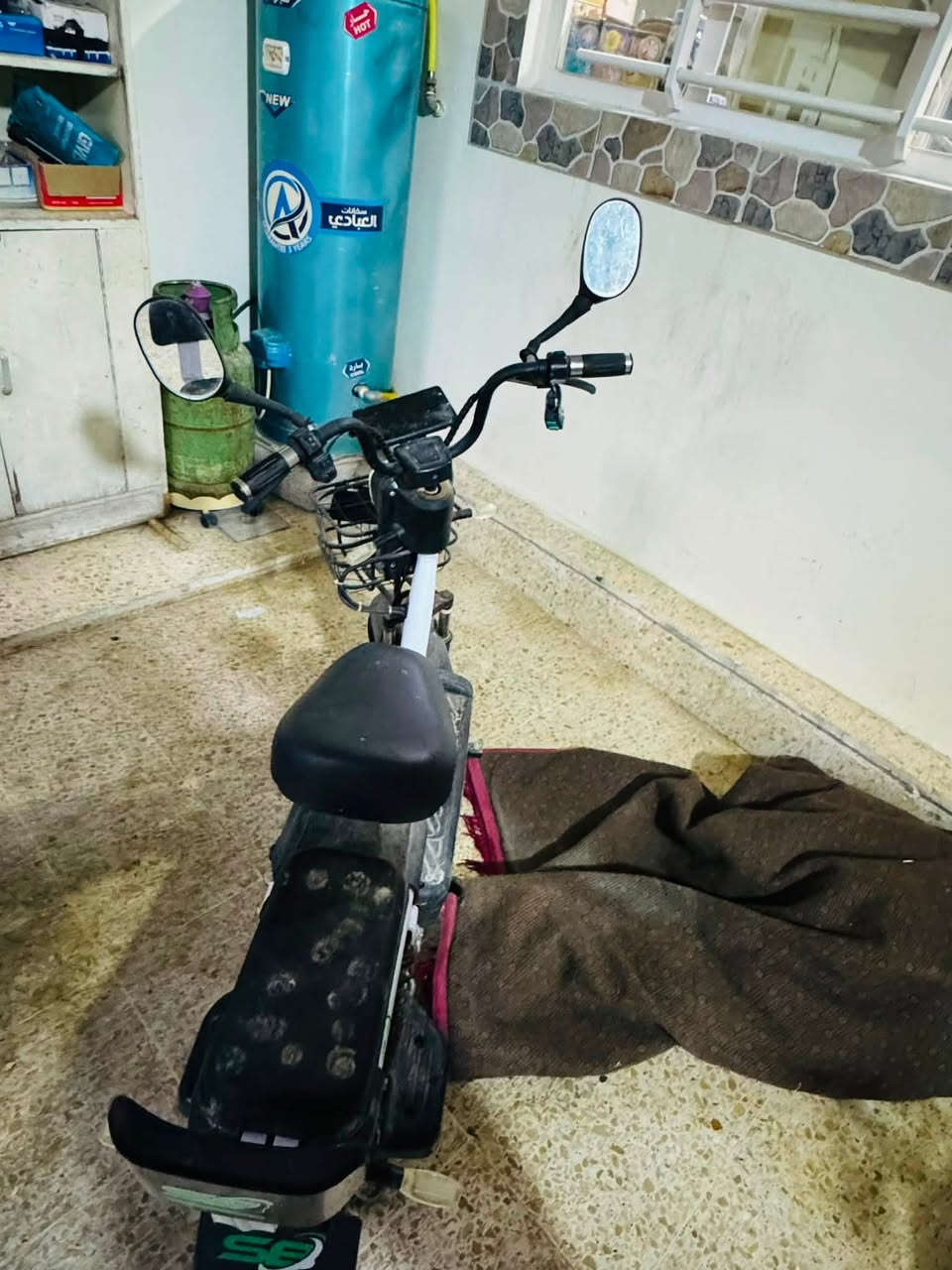 سلام عليكم بيع ماطور شحن بيع على وضعة بطارية نكول خلصانة***********السعر 350

