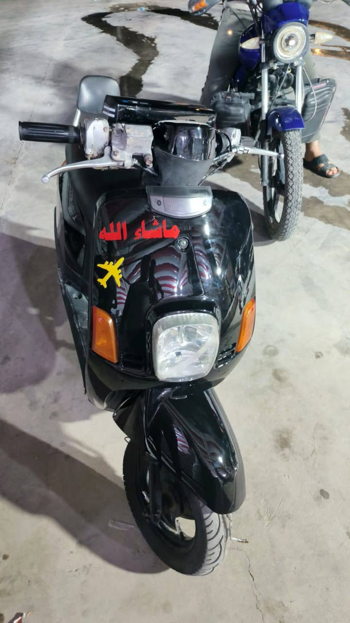 السلام عليكم دراجه بواليس للبيع نقص ما بيها دراجه خيره من الله السعر 450 وبيها مجال مكان ديال الخالص كفاله عامه ***********
