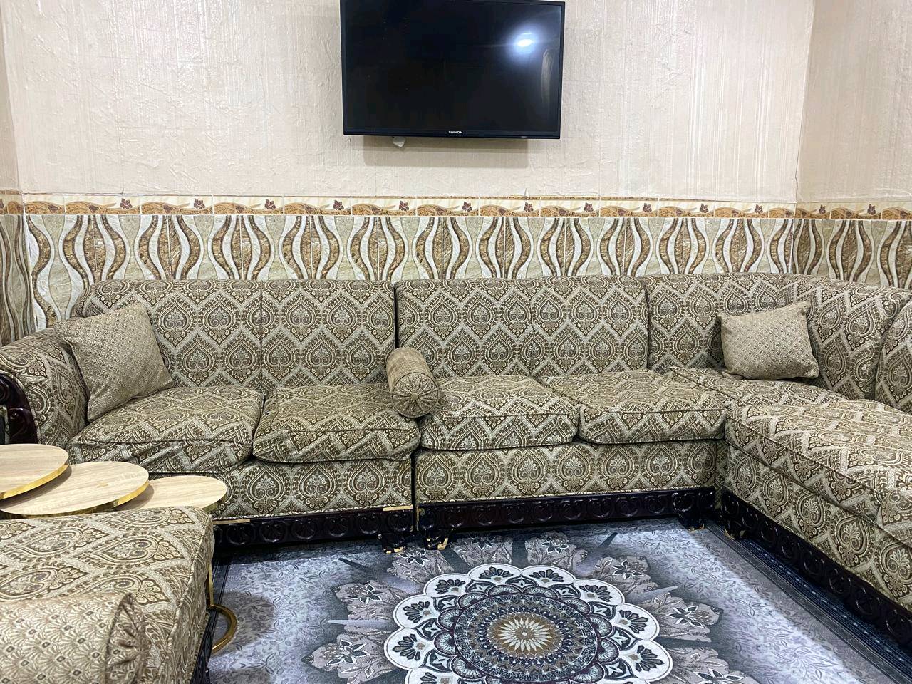 سعر ٤٠٠ العنوان قبله بصرة