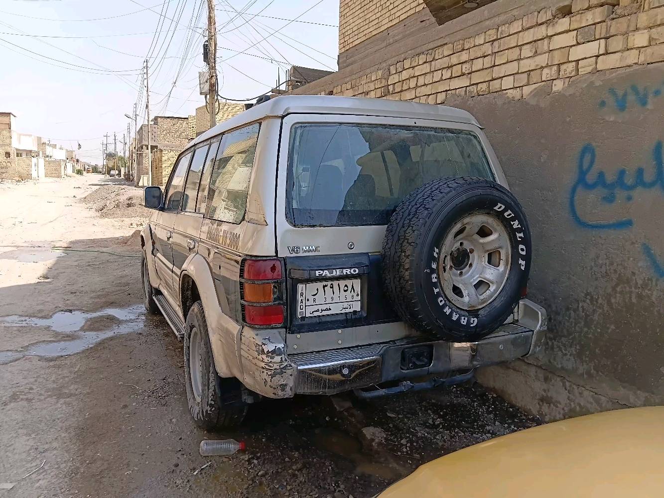 باجيورا  91 بلادية مكفولة  من الصبغ والضربة القوية تبريد فقط كبريسر تحتاج 
طخم تاير شواصي جدد فتحة بالقمارة شغالة بدون خياس مكينة اصلي گير عادي فور ويل  مراوس بمارسيدس رقمها كاليزي
الموديل بالضبط  باجيرو 91؟ يعني  
V3000   6

بغداد مدينة الصدر 

مكينة كير نشطة جديد  
بيها مجال اذا ماروس بمارسيدس بعد افضل 