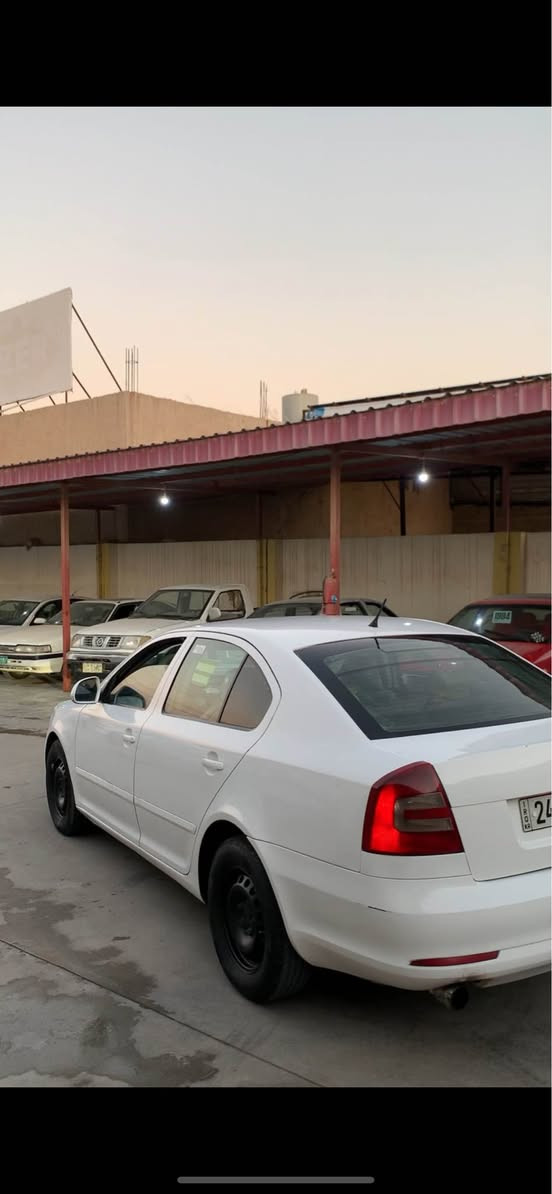 سكودا  2010 سعر 43 ورقة مجال
رقم سنوي جديد حتا 2031
گير مكينة هةموو ب شةرت
بي دةعم و ليدان جاهزة
شوين روفيا/*********** اكر, نينوى
