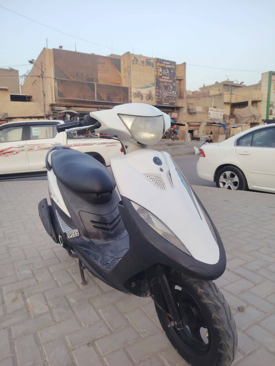 السلام عليكم دراجه ماكس بلاديه كل نقص ما بيها دراجه ما مفتوحه سلف هندر شغال ما بيها نقص مكان بغداد حي النصر سعر 575 الرقم ***********
