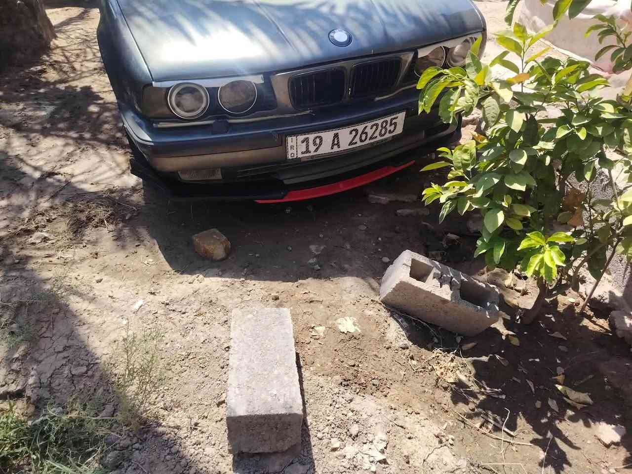 السلام عليكم
بيئم ٥٣٥ موديل ١٩٩١ للبيع سياره تبريد كير حداديه كفاله 
للبيع السعر ٥٠ وبيها مجال 
للاستفسار الاتصال على الرقم ‭***********‬
