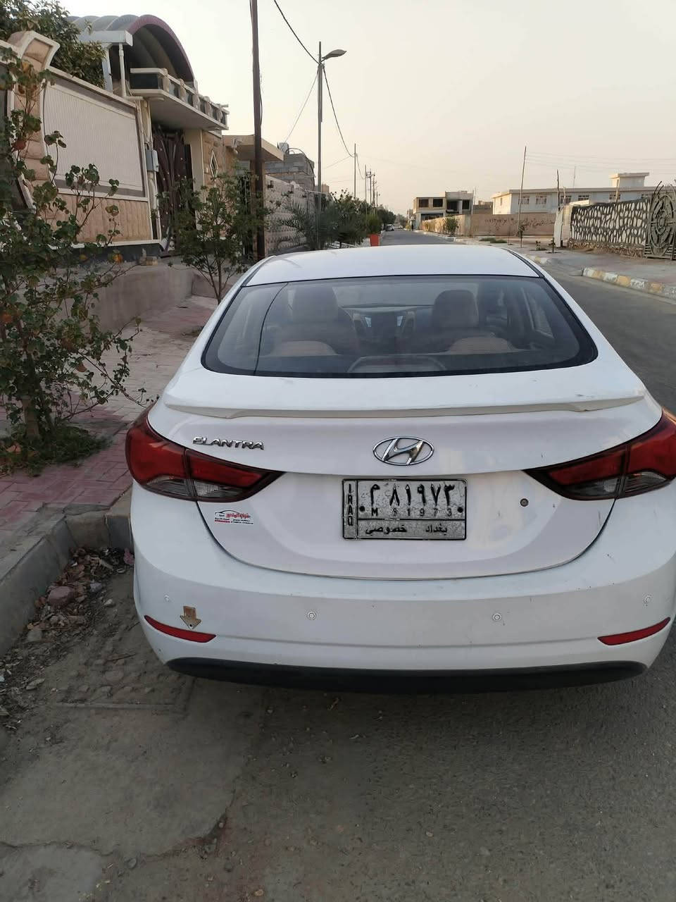 السلام عليكم البيع هونداي انتره 2016 خليجي فتحه وتبريد خلفي مكينه 1800سياره مال جنايه ضرر السياره بيها مكانات صبغ مكان كربلاء السعر 85 وبيها مجال اتصل وبيك خير وتدلل ***********
