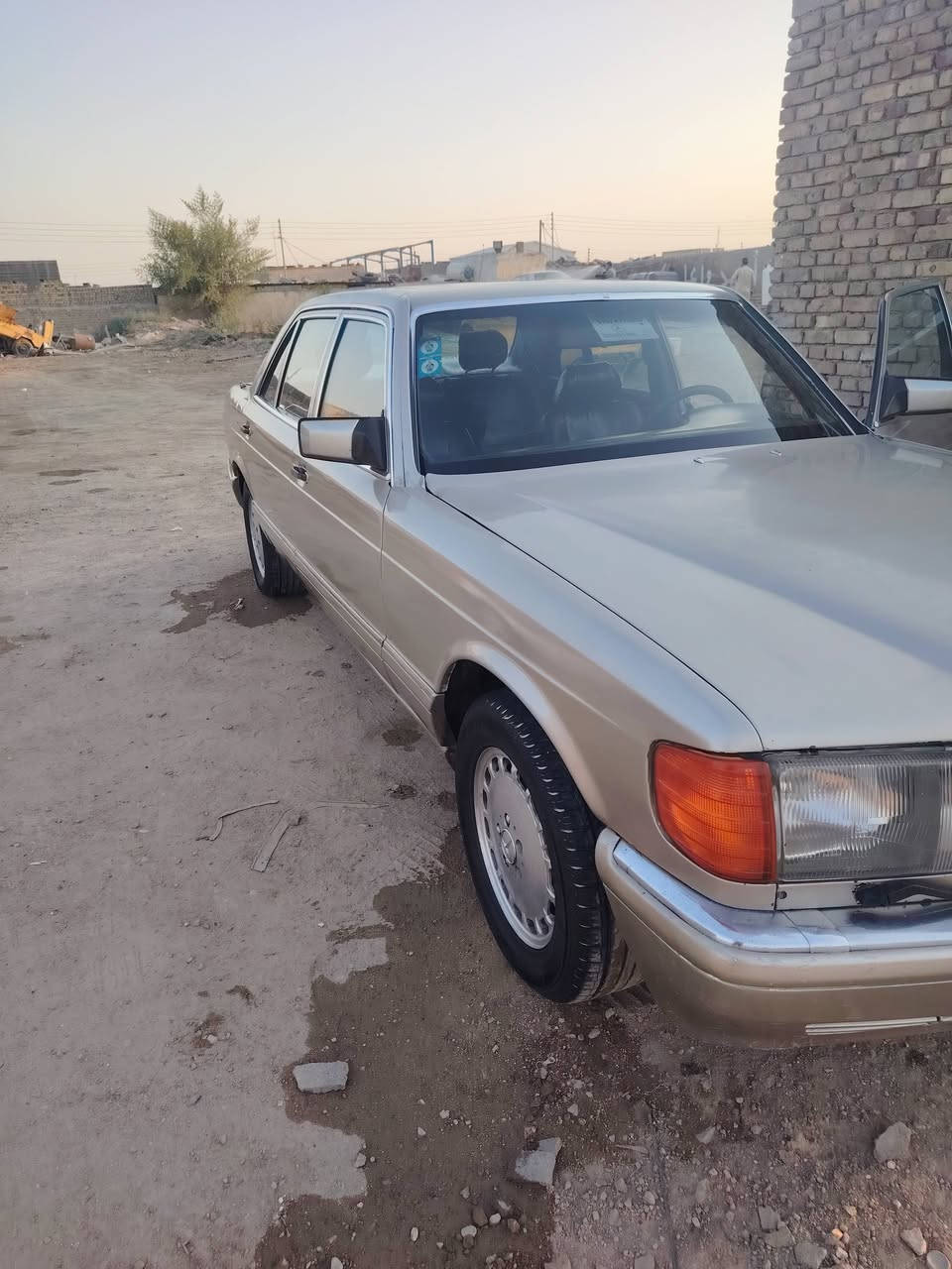 السلام عليكم....... السعر ٦٢ وبيه مجال
مارسدس رئاسي موديل ١٩٩١.....
بغداد  دولي مشروع وطني سنويه ل ٢٠٣٠
مكينه وكير بلاد....شرط كفاله 
تبريد ثلج........ 
حداديه تخم تاير كهربائيات شغاله كله..
فتحه كشنات جلد كهربائي...
قواعد دبلات بلاد....
مكان ذي قار الرفاعي ***********
