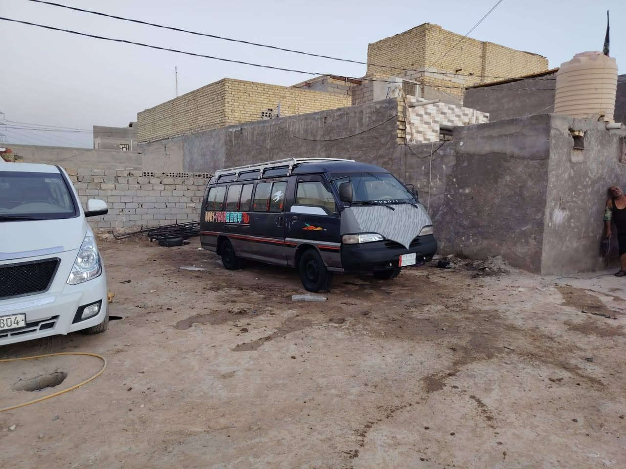 للبيع هوندا 14راكب بغداد الماني سنويه2020 نافذه هيئه مامسجله راعيه موجود وكاله اوتحويل
محرك وكير بريجو نضاف اكسل باور جدد كهربائيات كله شغاله شواصي نضاف
داخل والكشر كدامك العنوان بابل القاسم *********** السعر 28ورقه كل تفاصيل موضحه اقره وتصل مروتك 🌹🌹
