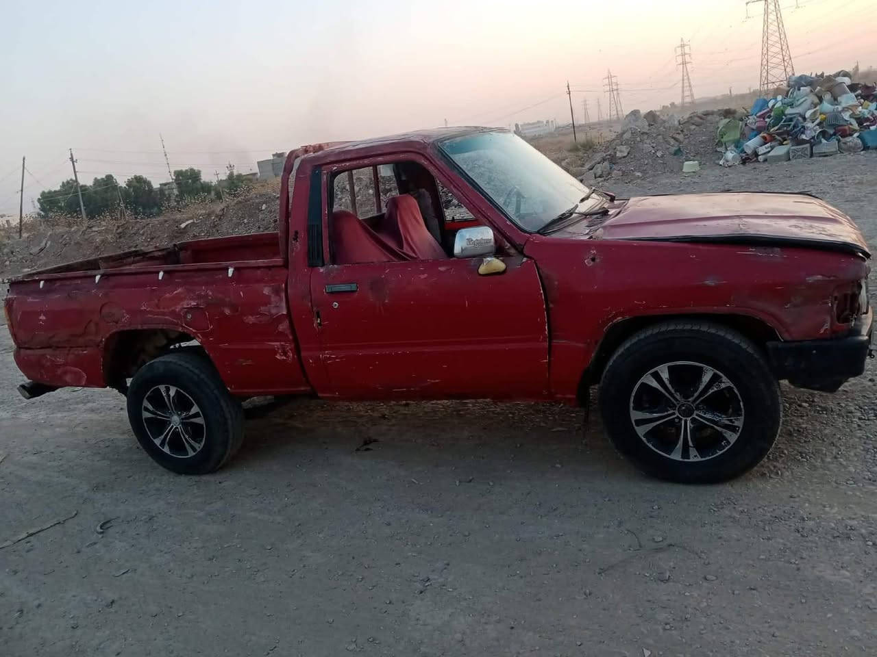 بيكم تيوتا موديل 85 كير ومحرك شرط والكشر جدام العين  السعر 12 وبي مجال العنوان كيارة اتصل ***********
