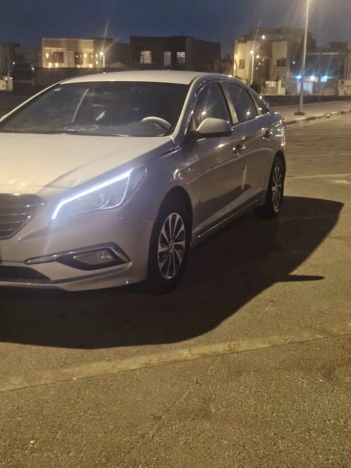 سلام عليكم سوناتة موديل 19 وارد كوري بيهة ضربة بل مدكر امامي ومعمر وبيهة باردات السعر 120 وبيهة مجال المكان البصرة الزبير رقم الهاتف ***********
