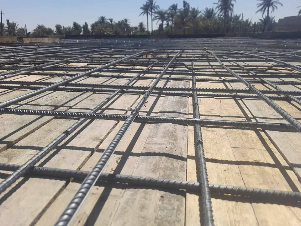 يعلن مكتبنا للمقاولات العامه عن بناء وصب البيوت السكنية وباسعار تنافسية فقط ارباح بسيطة جدا قياساً على أسعار الدولار
 تسلمنا قطعة ارض تاخذ هيكل طابق واحد وستارة وبيتونه ومده إنجاز من ٣اشهرالى ٥اشهر وعدنه بيوت جاهزه للتسليم للاستفسار راسلنا خاص 
واتساب ***********
