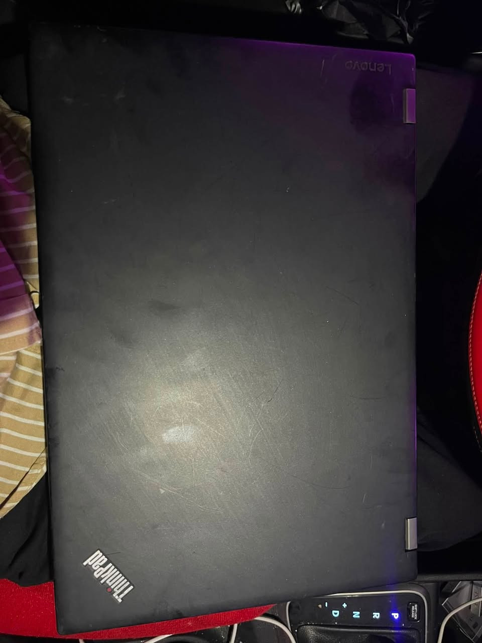 :
📢 للبيع لابتوب Lenovo ThinkPad P50 - حالة ممتازة جداً 💻

✅ المواصفات:
🔹 المعالج: Intel Core i7-6820HQ @ 2.70GHz (السرعة الفعلية توصل حتى 3.6GHz)
🔹 الرام: 16 GB
🔹 كارت الشاشة: NVIDIA Quadro M1000M مخصص 4GB + انتل داخلي - ممتاز للتصميم والبرامج الهندسية (Autocad, 3ds Max, Revit, Solidworks... الخ)
🔹 التخزين: هارد SSD سامسونج 477 GB (سرعة فتح واستجابة عالية جداً)
🔹 الشاشة: تعمل باللمس (Touch Screen) وتدعم حتى 10 نقاط لمس
🔹 بصمة الإصبع لفتح الجهاز بأمان
🔹 نظام التشغيل: Windows 10 Pro

💯 الجهاز أصلي وركن العمل - مثالي لطلاب ومهندسي الهندسة المعمارية والمدنية والميكانيك، وكذلك للمصممين (فوتوشوب، إليستريتور، بريمير، إلخ)

💰 السعر: 550 ألف دينار (بي مجال )

📍 الموقع: بغداد - الأعظمية

📞 ***********
