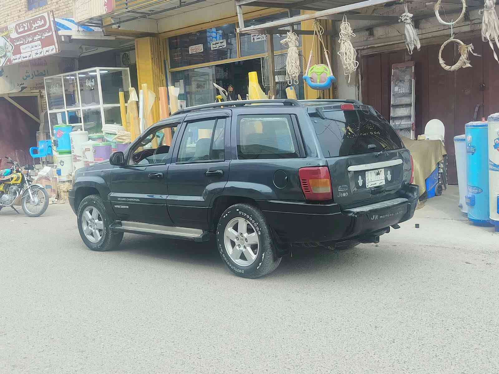 شيروكي • ٢٠٠٤ • محرك ٣٠٠٠