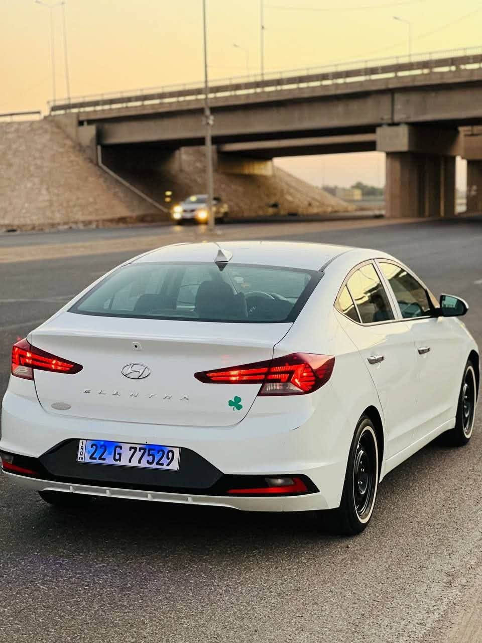 سلام عليكم النترا للبيع موديل 20 أمريكي رقم أربيل بسمي السياره سنويه لحد 2027 حادثه تبديل جاملع وتلاثه قطع صبغ مصلحه وصور الحادث موجوده بل تصوير كير مكينه مكفوله سياره مصفره غرمات ما مطلوبه ولا ربع موصفات السياره 1تحديد مسار 2 توقف ذاتي 3 مانع نزلاق 4تحكم ستيرن جهتين 5شاشه كار بلي 6 مكينه 2000 دوش مرغوب سعر 120 وبيه مجال رقم رعيه *********** مكلف بل نشر        العوان واسط قضاء الحي
