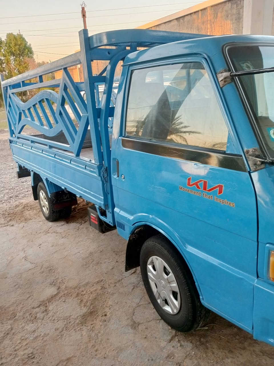للبيع كيه مديل 95 مكفولة محرك وكير واكسن وتخم تاير حداديه جديده ودوشمه كامله للتواصل *********** سياره رقم بغداد انكليزي تحويل ثاني يوم مكاني كربلاء الشراي بي خير ويدلل
