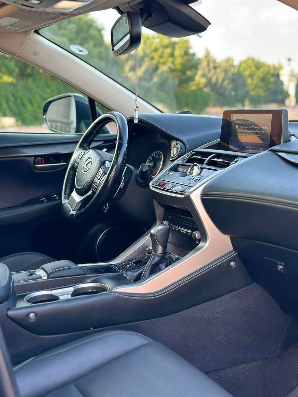 للبيع Lexus NX 300 F sport

موديل 2021 وارد امريكي 

السيارة ماشية121 كيلومتر قابل للزيادة 

فل اوبشن 

محرك 2.0L twin turbo 

حساسات امامي خلفي

رادرات امامي خلفي مع نقاط عمياء ونضام تحديد المسار والقيادة شبه ذاتية وتحذير قبل الاصطدام والإيقاف الذاتي 

كروز مثبت سرعة 

كراسي جلد مع تدفأة و تبريد + تحكم كهربائي للسائق والراكب 

فتحة سقف 

تدفأة + شفتات ناقل حركة بالسترينق 

السيارة تفاعلية بالأوامر الصوتية المباشرة 

بصمة تشغيل مع دخول ذكي للأبواب الأربعة 

اضواء زينون و LED مع اضواء نهارية 

اضواء ترحيب محيطية عند الاقتراب من السيارة 

شاشة + كاميرا خلفية 

المري الجانبية كهربائية مع خاصية التعتيم الذاتي

ثلاث أنظمة للقيادة (eco,normal,sport) مكاني البصره فقط اتصال او واتساب غير متواجد على الفيس ***********اسياسيل
***********كورك
سياره كلين مكفوله دعاميه ل دعاميه
فقد شبر باب خلفي صبغ بدون معجون بدون ايرباك
رقم شانصي JTJDARDZ8M2249617
عنوان سياره موجوده عقره. ساعه بعيدا عن أربيل موصل 
تحياتي لجميع اكر, نينوى
