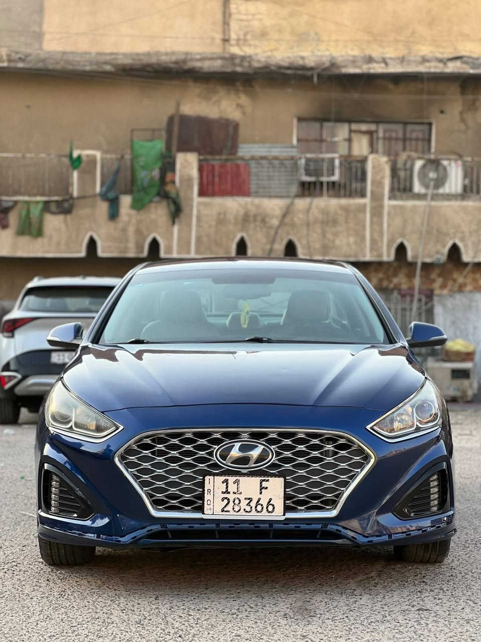 يالله السلاَم عليكم 
سوناتا موديل 2019
حادثها ربع بنيد صبغ
كير مكينه لغود شواصي تبريد كله وكاله
سونر مع صور لحادث مع صور سياره داخل لمنشور
سياره جديدهه بمعنا لكلمه
السعر ب128 مع مجال جدا بسيط
مكان سياره بغداد
رقم لهاتف ***********
