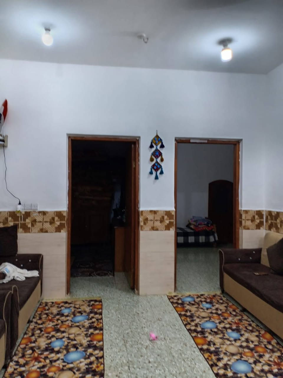 السلام عليكم ورحمة الله وبركاته اخوان الدار للبيع مساحة 200 متر  مثل ما واضح بل تصوير يتكون من 6 غرف بناء حديث
موقع : زين القوس شارع الملا
الواجهة 10 نزال 20
رقم الهاتف : ***********

السلام عليكم ورحمة الله وبركاته اخوان الدار للبيع مساحة 200 متر  مثل ما واضح بل تصوير يتكون من 6 غرف بناء حديث
