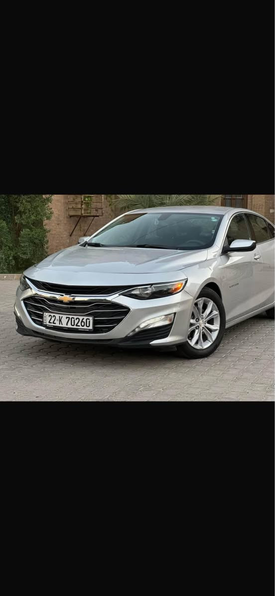 🚘للبيع فقط شفروليه ماليبو LT موديل 2022

• الممشى: 38 ألف مايل قابل للزياده ( ممشى امريكا ٢٩ الف مايل )
• فئة LT مواصفات معروفه

• سيارة استخدام بيت ومحافظ عليها ومعتني بيها تبريد ثلج بلادي
• الصيانة أول بأول سياره اعتماديه عمرها مافشلتتي صارلها سنتين عندي
• ميكانيك السيارة كله على وضع الشركة وما مملعوب بأي جزء
• الصدر الأمامي جديد قبل أسبوعين بدلته موجوده الوصولات يم العماد
• السياره بدون صبغ الحادث سطحي، فقط جاملغ جهة عكس السائق وتم استبداله بنفس اللون ، ايرباك دركه ستيرن فقط وتم استبداله بقطعه وكاله صور الحادث مرفقه

• مركب عليها عدسات شمسي أصلية وقويه وضمن القوانين
• صيانه دوريه عند أرض الشوفر 
• جميع أغراض الوكالة والكتلوكات موجودة.
• السيارة باسمي، سنويتها سارية وشرط التحويل ( رقم مميز )

💰 السعر المطلوب: ١٣٠ ورقة وبالعافيه على الي ياخذها 
سونارها موجود مال مندلاوي واي مكان تحب تفحص عادي

مكانها بغداد اعظميه سبع ابكار
*********** بغداد, العراق
