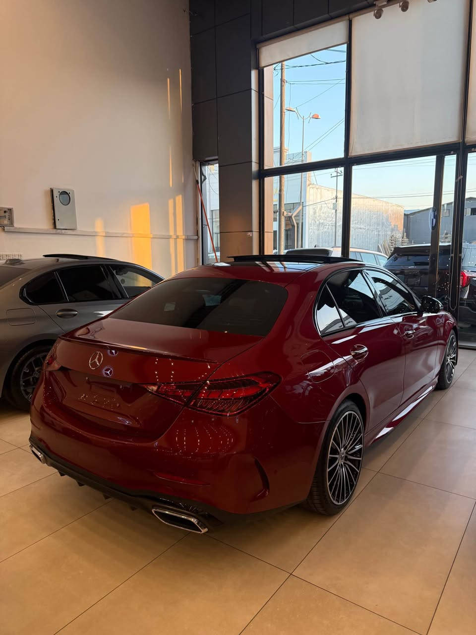 Mercedes Benz C300 
موديل..٢٠٢٤ 
ماشي سيارة..١٤,٠٠٠ ميل
سارة وارد امريكي صندوق كلير نوص جاملغ صبغ سياره بيلاد AMG سياره كلش جديد ماكو اي مصرف سياره ره قم كاتي مكان سياره اربيل 
💸💸💸385$💸💸💸
📲*********** أربيل, العراق
