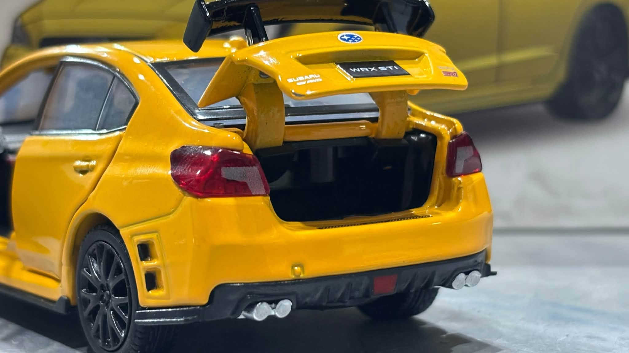 سوبارو WRX STI • مقاس 1:32 • حديد ثقيل