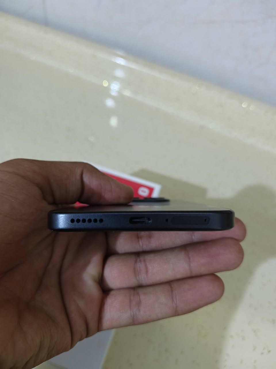 سلام عليكم ريدمي نوت 15 برو فايف جي استخدم قليل كلش نضيف جدن  ذاكرته 256 عشوائية 12 كامل ملحقات 420 وبيه مجال  قليل لون كلش حلو مكفول من شخط اي استفسار اتصال *********** مكان سماوه
