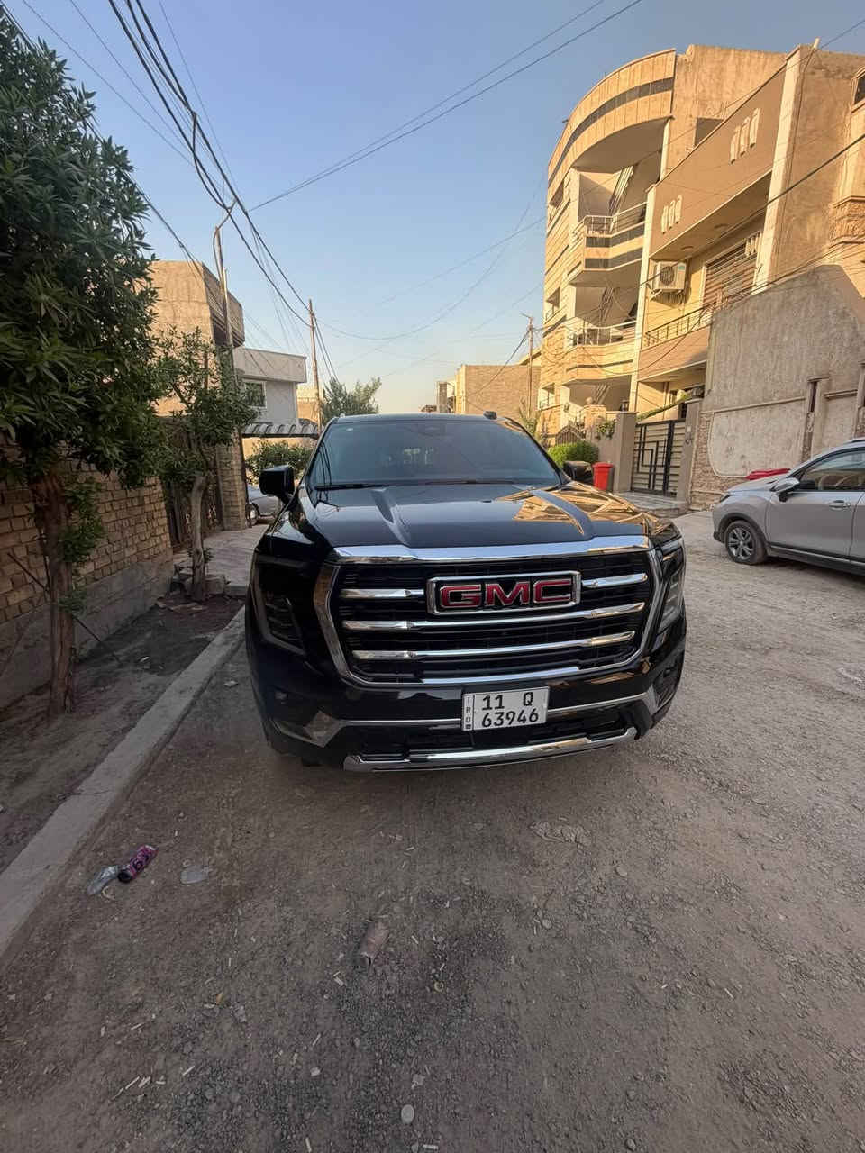 جمسي يوكن الفيشن25 ضمان شركة المنصور 

    GMC Yukon ELEVATION 2025

مغلفه PPF بلكامل  سياره جديده 

السيارة مكفوله من الصبغ والدبل كود بيه فقط شخطين كلش صغار ومعدله بارد وكارت علئ كدههن الباقي كله مكفول

 جمسي الفيشن ٢٠٢٥ خليجي وكالة المنصور 

 ماشيه 13 الف كيلو 

 حجم المحرك 5.3 V8 

 مفتاح التشغيل بصمة  

 تشغيل عن بعد 

 دفع ثنائي RWD

حساسات أمامية 

حساسات خلفية 

لايت زينون + LED 

 دخول بصمة ذكي 

 حجم الاطار R20 

 اشارة في المرايا الجانبية وكهرباء 

 ا ABS 

 دشبول شاشة ديجيتال 

 شاشة Apple Car play 

 سماعات سستم صوت شركه BOSE

 كاميرا دوارة 

لانارة الداخلية LED  

 مثبت السرعة Cruise 

 المودات والاوامر الصوتية 

 ا Bluetooth / T YPCE 

مخرج منفذ الطاقة 

السياره بعدها بحاله الزيرو

مكان السياره بغداد 

واي استفسار ***********

السعر 625 مجال بسيط

بغداد الدوره
