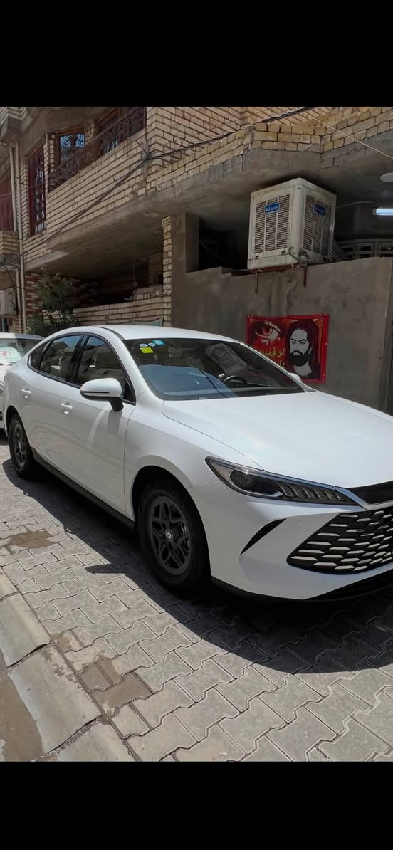 (السلام عليكم)
داخل ابيض
جن بلاس موديل 2025  ماشيه 7 الف HEV 
6 الف EV
السياره كفاله عامه وضع الوكاله لا شخط لا رصعه ولابارد
كامله ملحقات. 
ارضيات الشركه حوضيه
بصمه وكارت
السعر  19 مليون 
***********
مكاني بغداد 
( الشعله )

ملاحضه. بس الشراي يتصل 
مشتريلها شاحنه. سريعه        بدون ايرث اصليه شركه ماخذها 350 الف 
سعرها 250 الف
الي يريدها /  ابيعها
