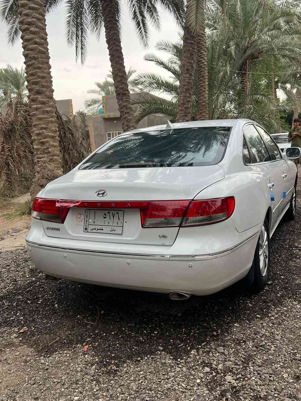 أزيرا ٢٠٠٩ • محرك ٢٧٠٠ • فتحة سقف