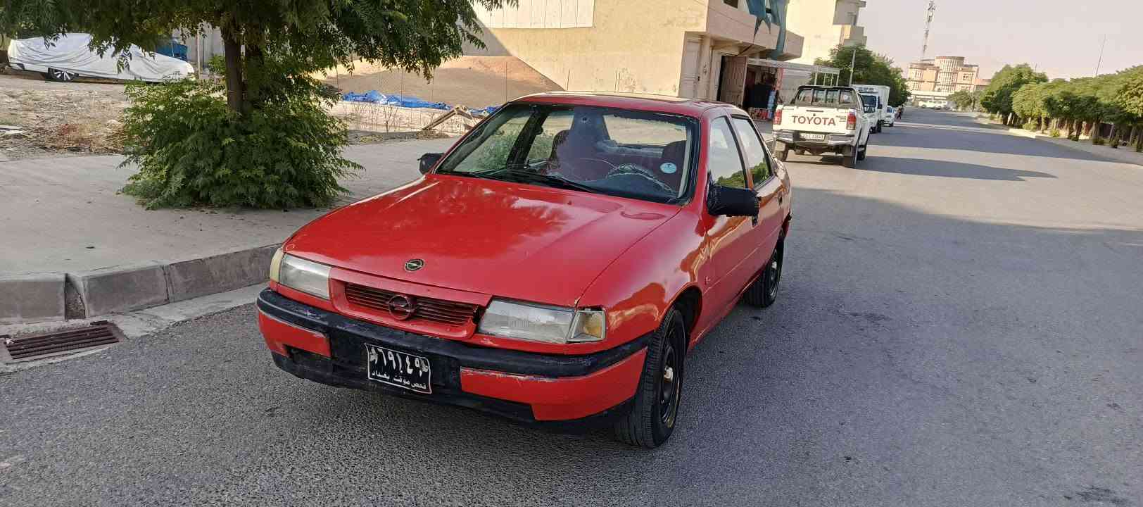 ئۆپڵ مۆدێل 1991
مەکینە 20
گێڕومەکینەی بێ عەیب 
سەرژمێری لەگەڵە 
کارەبایاتی کامل ئیشەکات 
لێدراوی قورسی هیچ نیە 
تایەویلی تازەیە 
گەرمیو لایتو فڵچەو هۆرینی ئیشەکات 
ڤیت پەمپو پلاکی تازە گۆڕاوە 
سعری 12 گەڵا شمشمل, السليمانية
