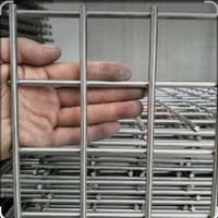 مشبك • ٢م×١م • بعقوبة
