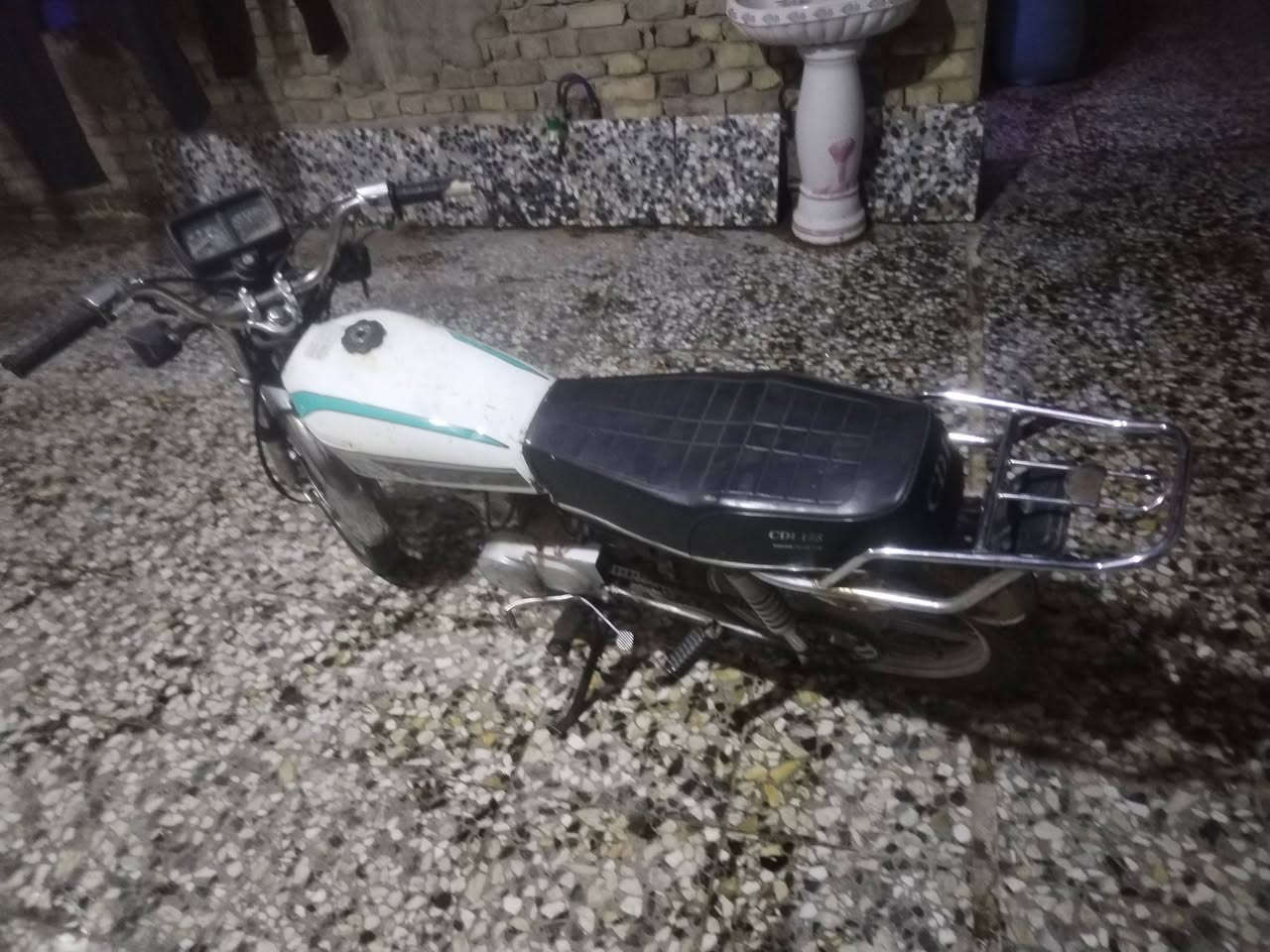 ٢٧٥ • للبيع • خاص